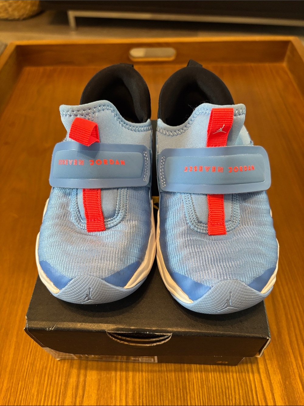Jordan Kids Light Blue and Red Strap Sneakers - toddler boy 10C